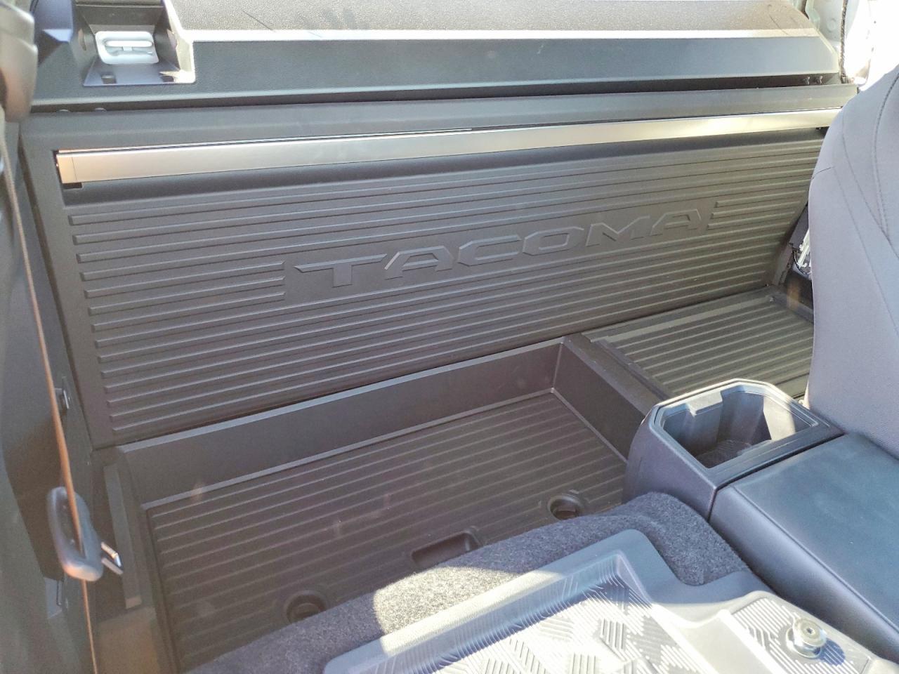 2025 Toyota Tacoma SR
