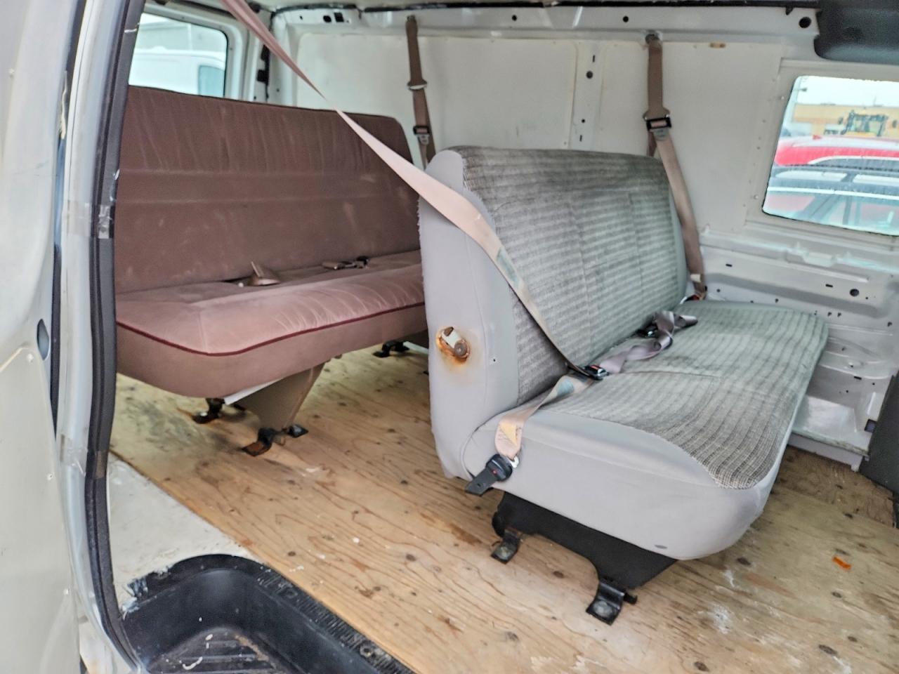 2010 Ford Econoline E250 Van