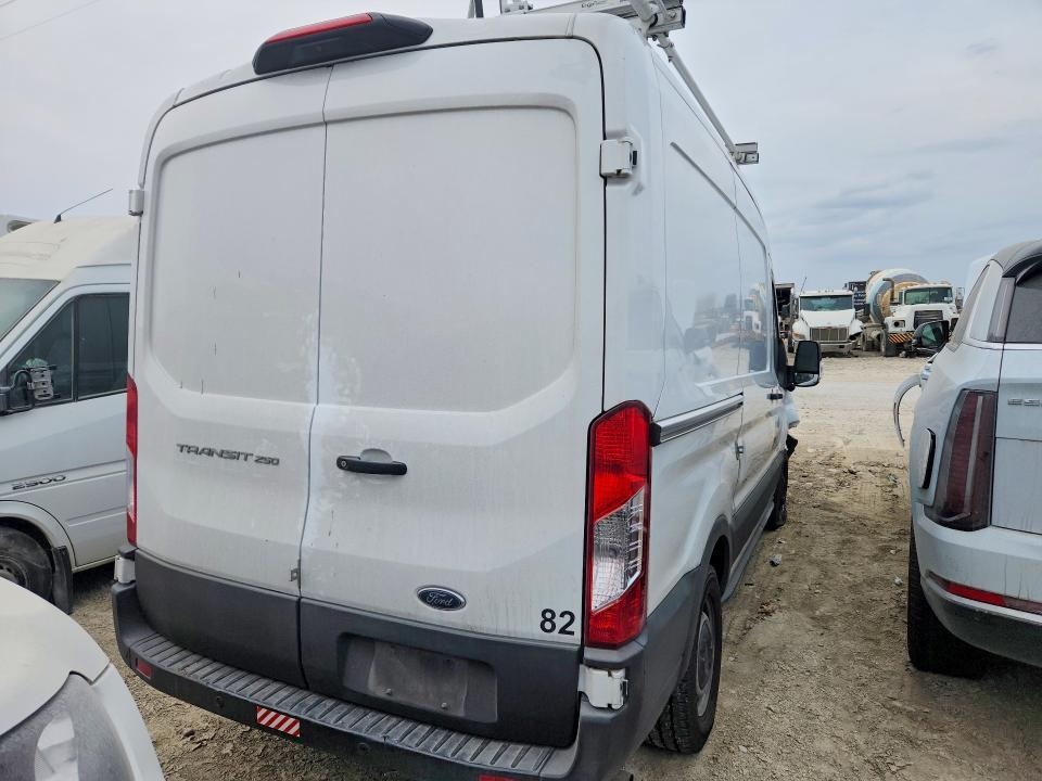 2023 Ford Transit T-250