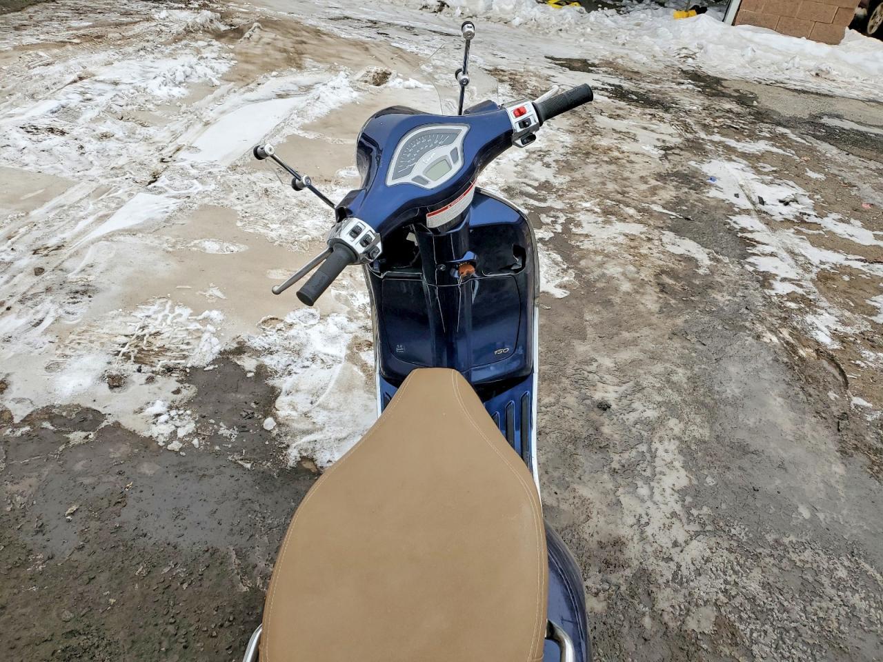 2020 Vespa Scooter
