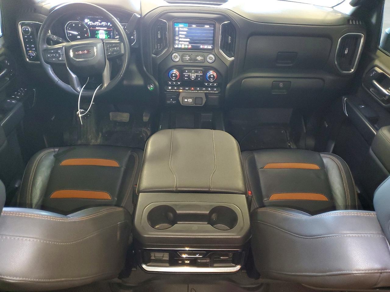 2023 GMC Sierra K2500 AT4