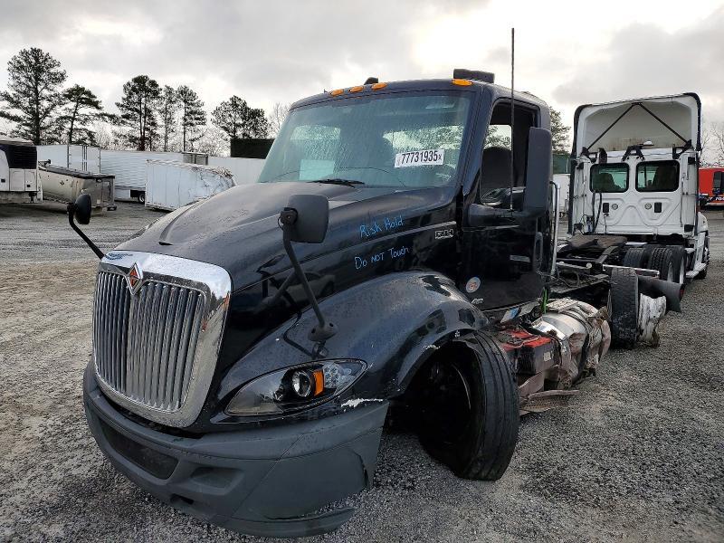 2022 International Rh613 Semi Truck