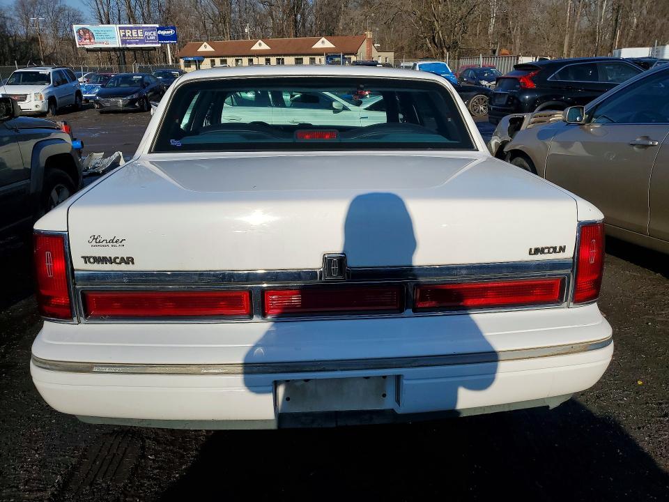 1995 Lincoln Town car Executive