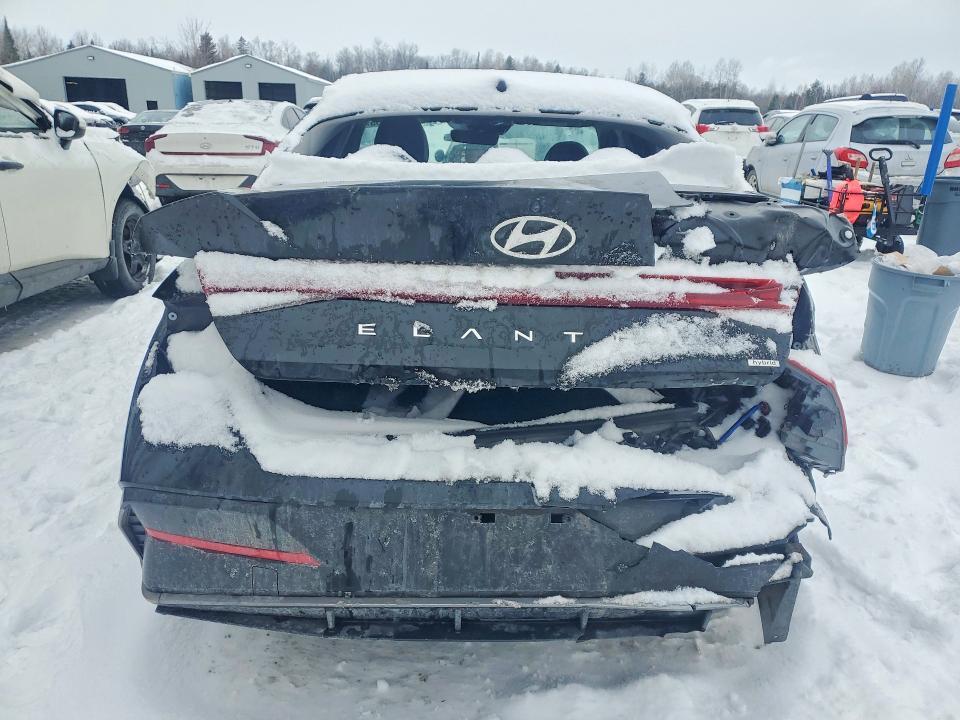 2024 Hyundai Elantra Limited