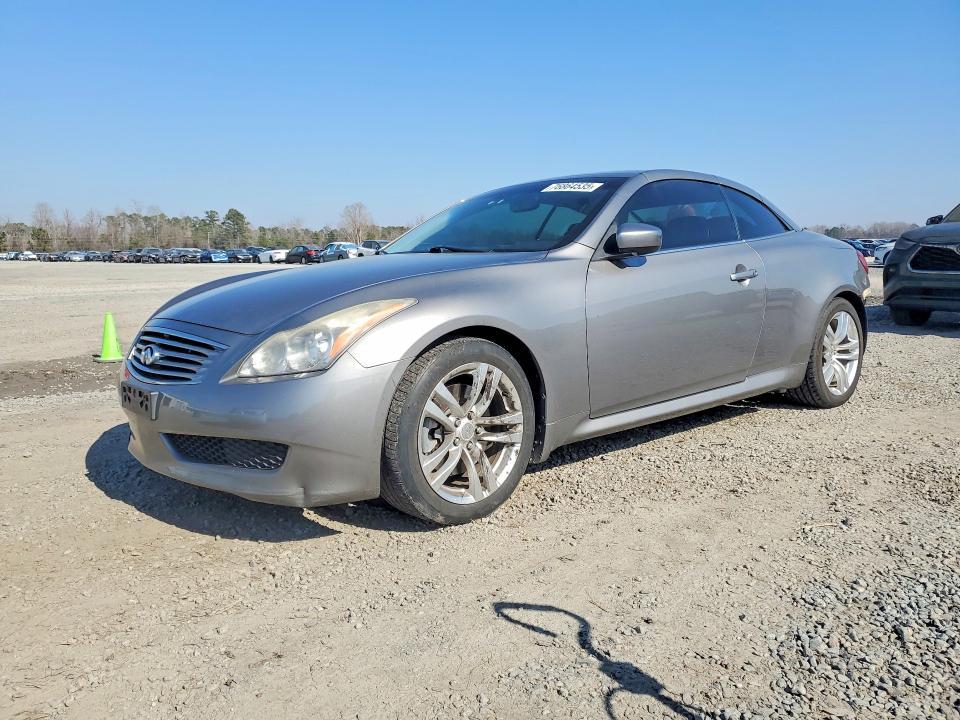 2009 Infiniti G37 Base