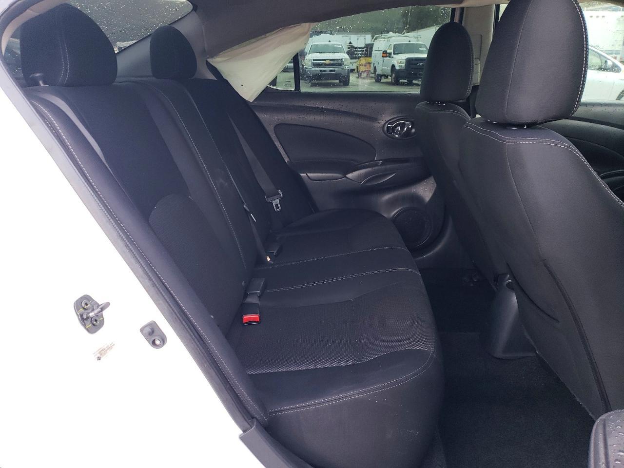 2017 Nissan Versa s