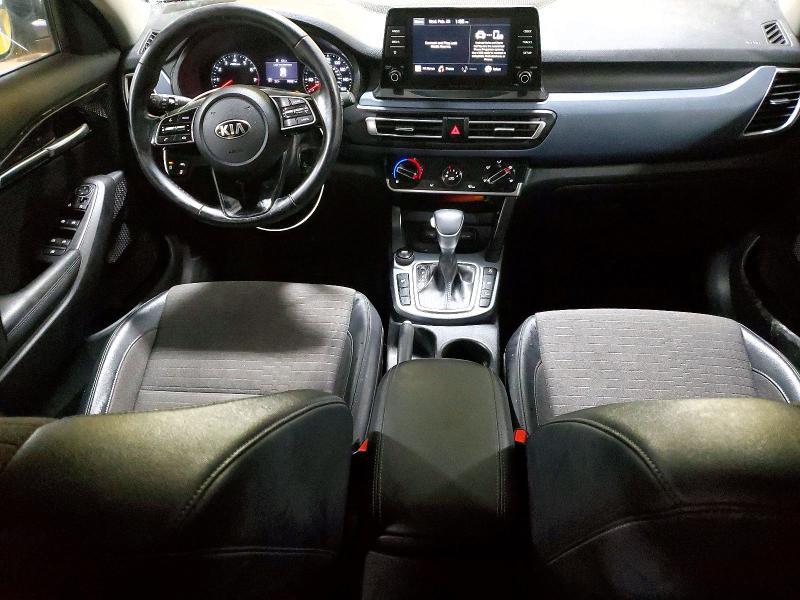 2021 KIA Seltos s