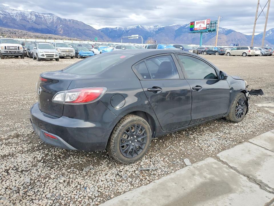 2011 Mazda 3 I