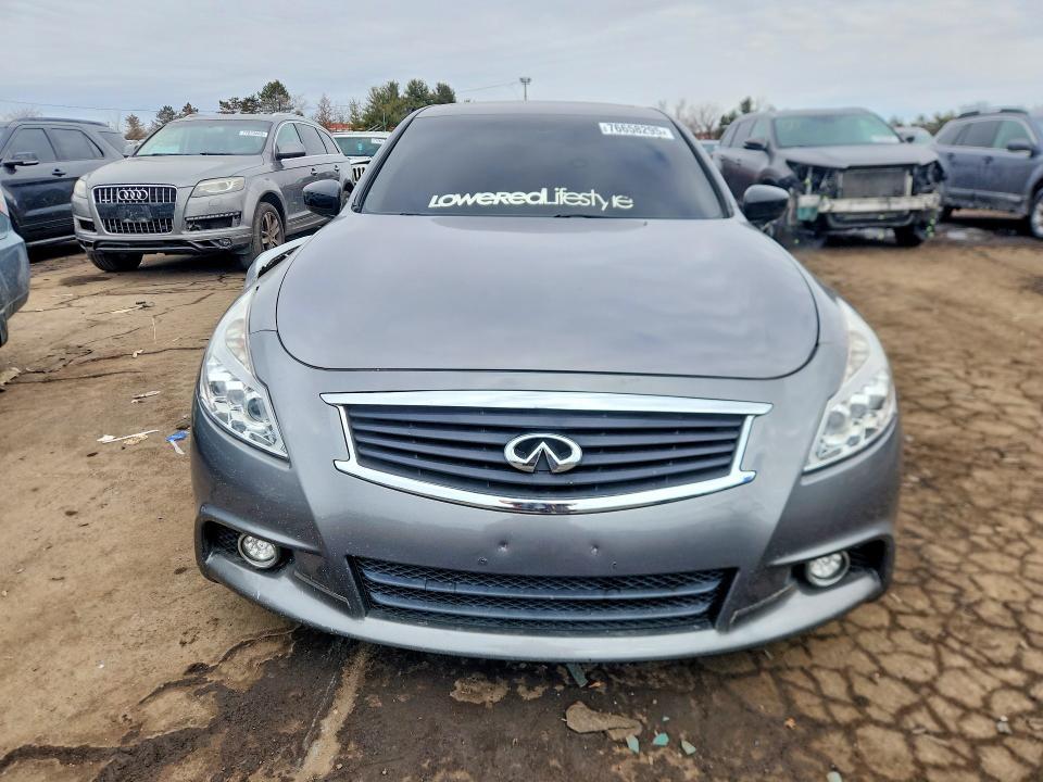 2012 Infiniti G37