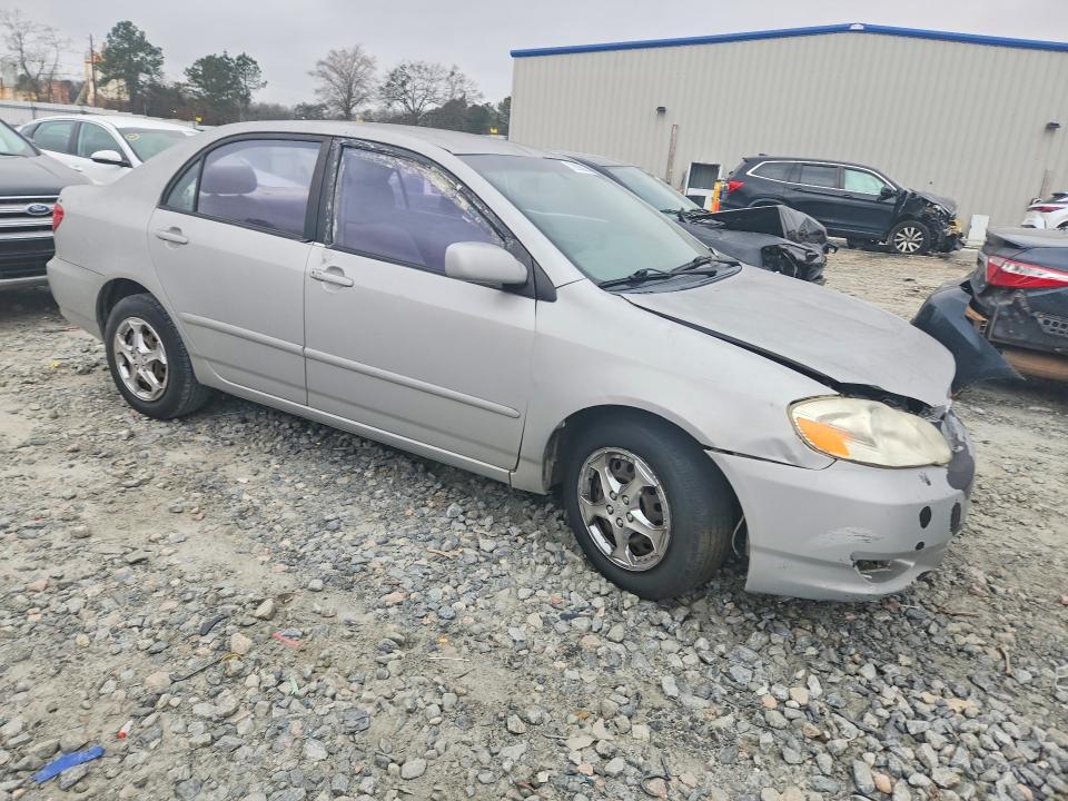 2004 Toyota Corolla le