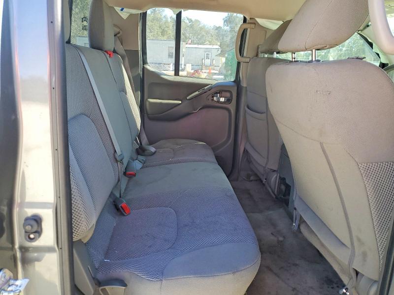 2018 Nissan Frontier s