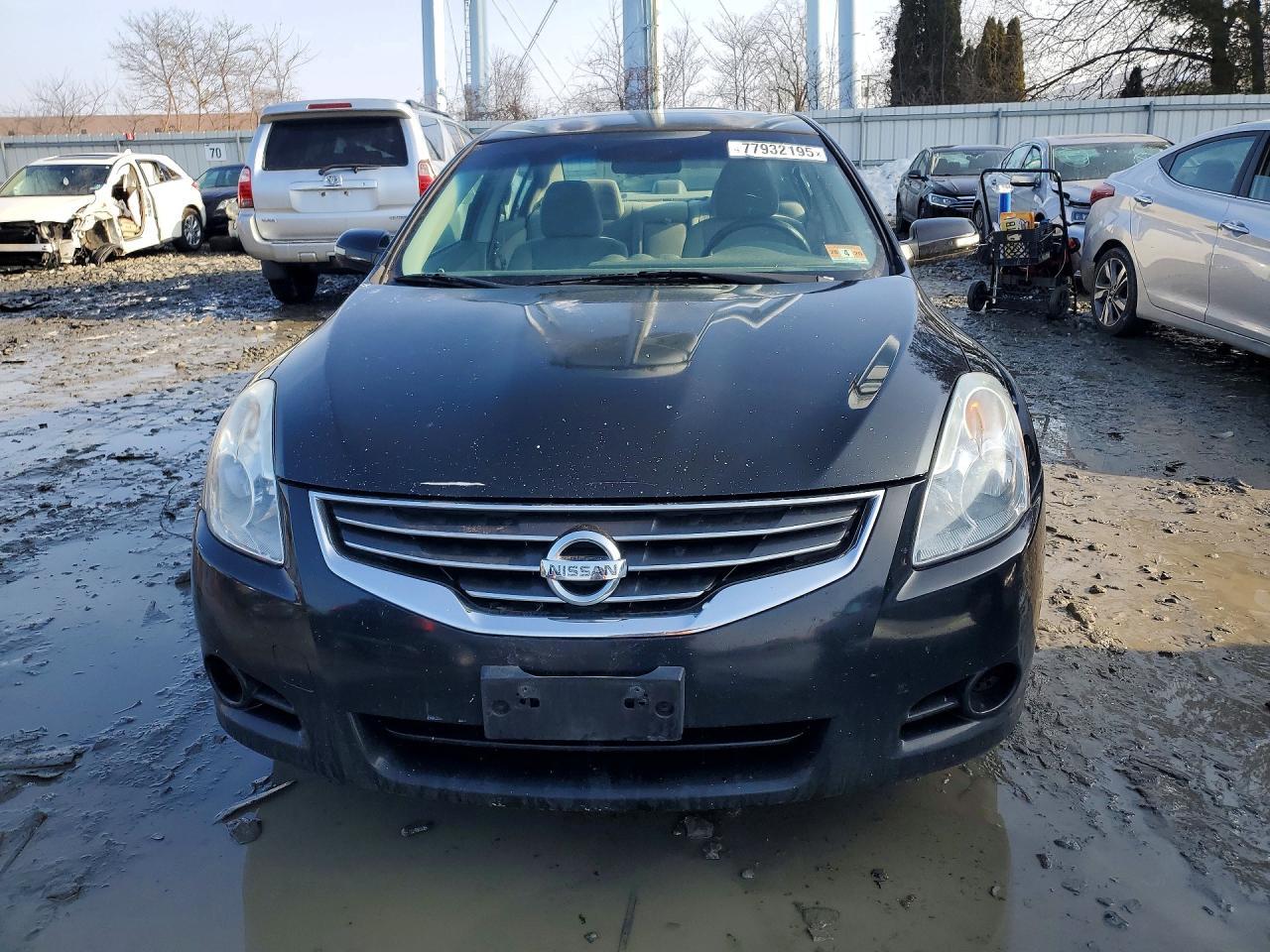 2011 Nissan Altima Base