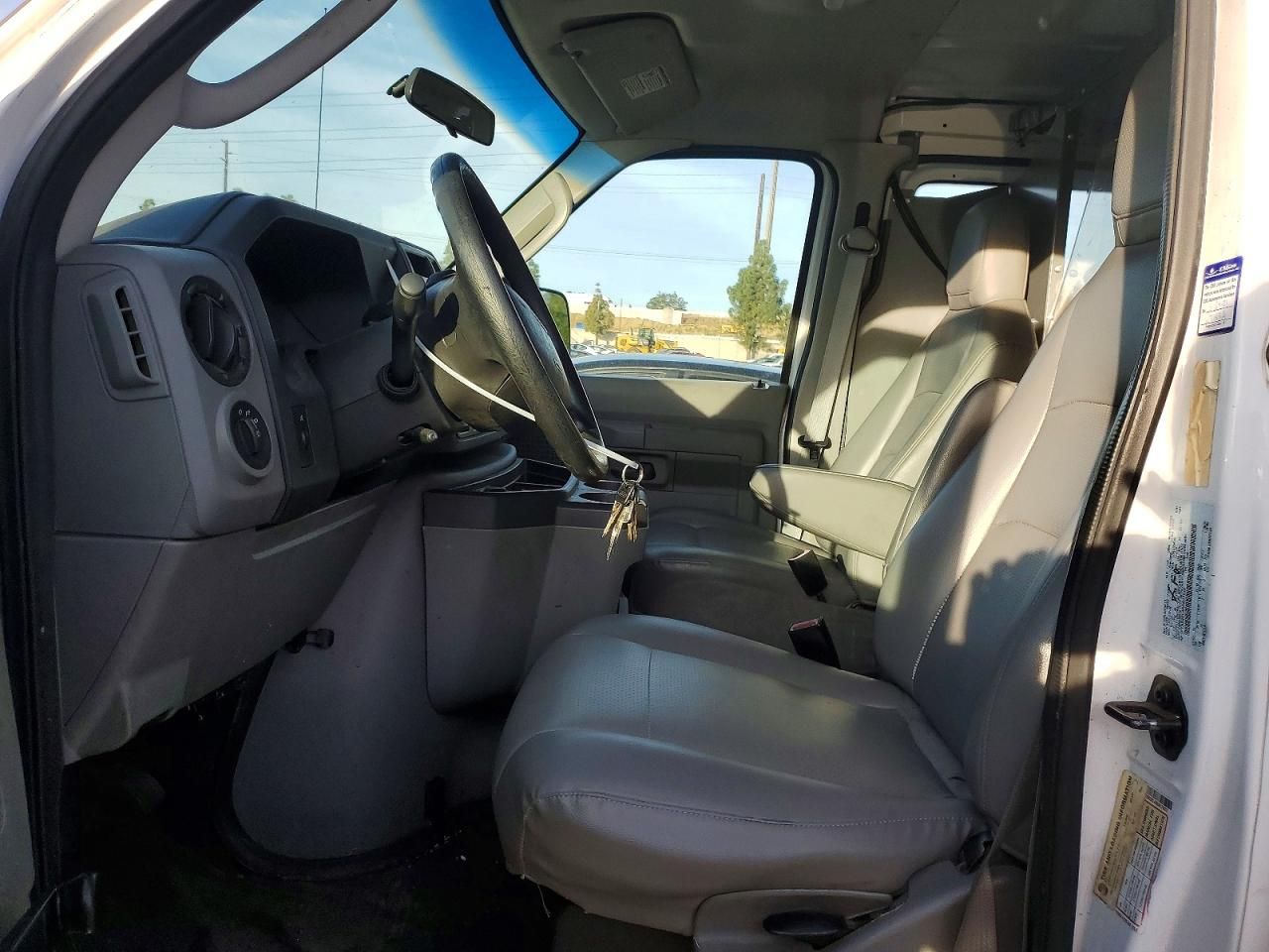 2010 Ford Econoline E250 van