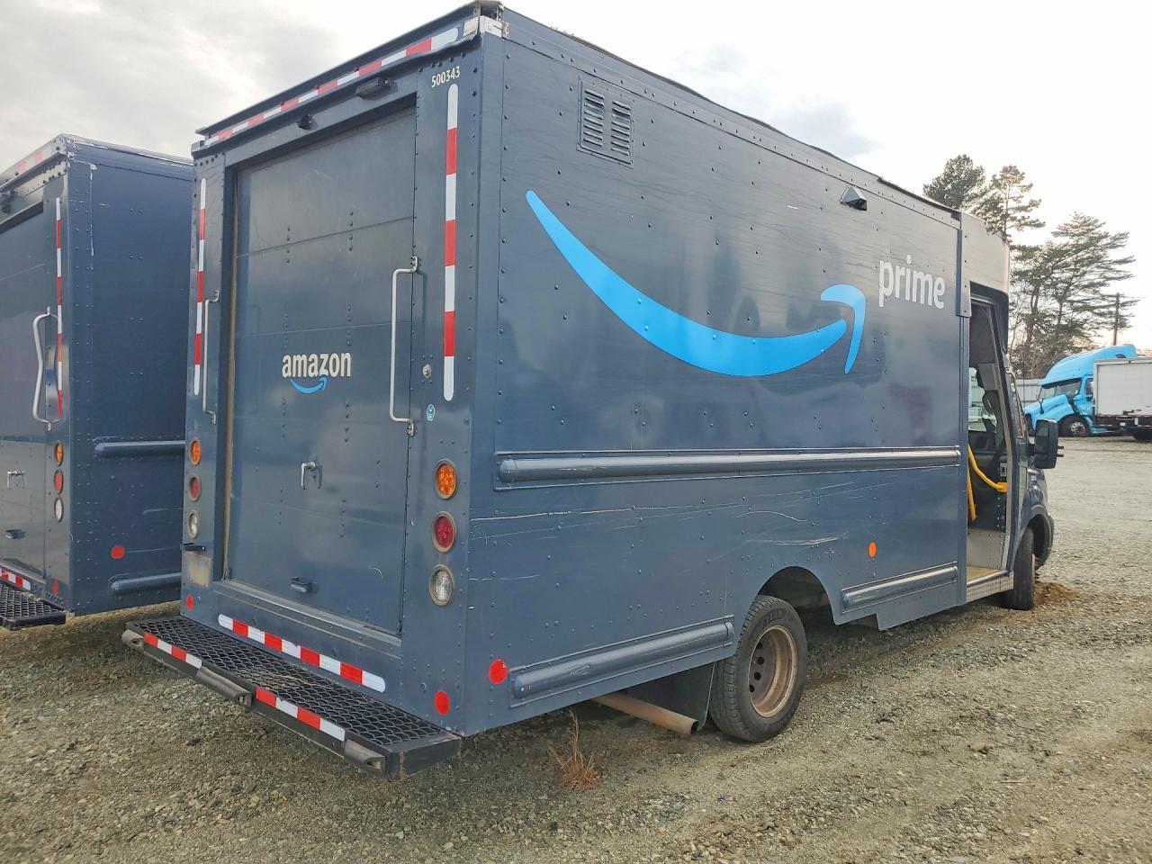 2021 Ford Transit Delivery Truck