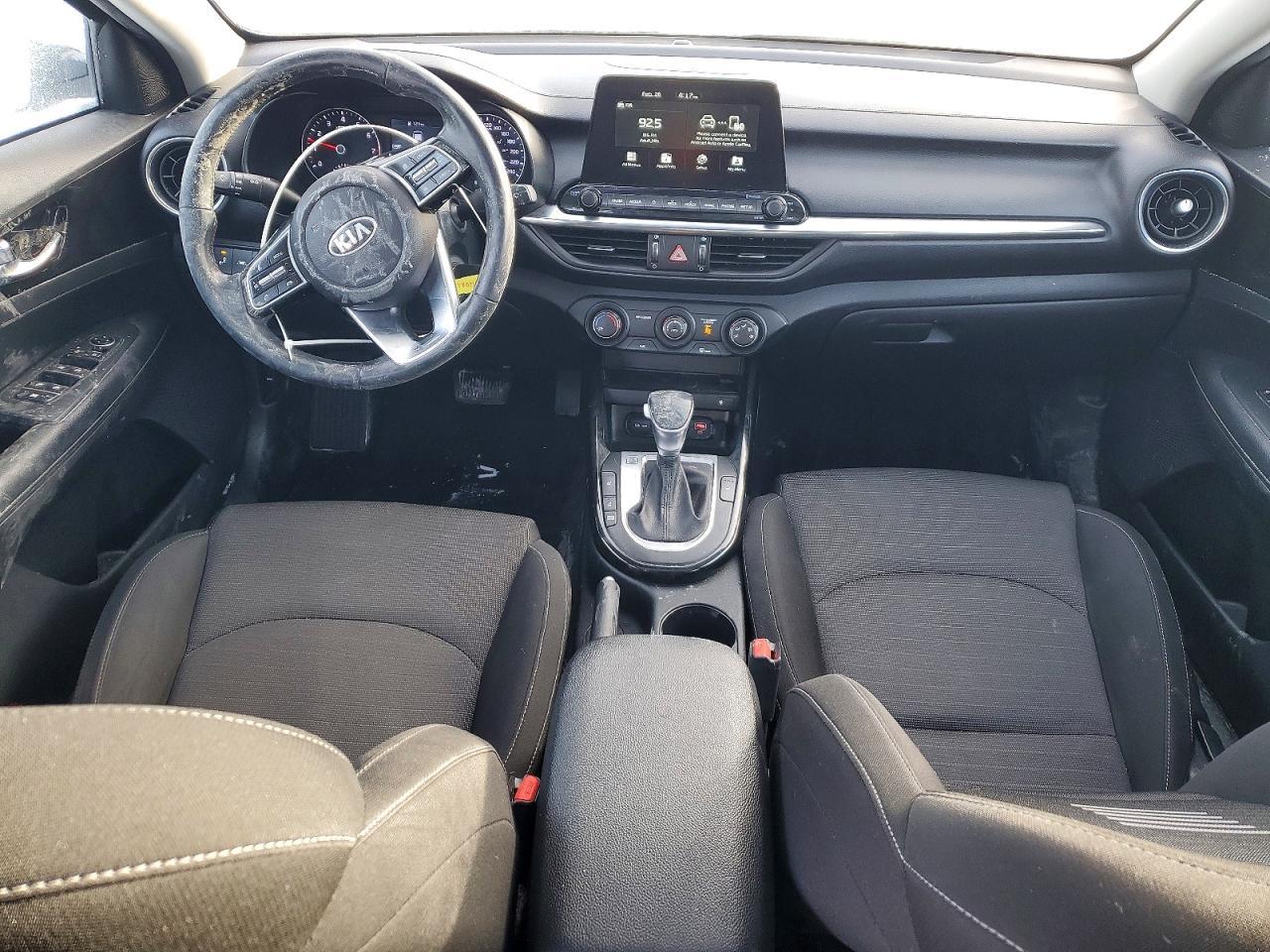 2021 KIA Forte ex