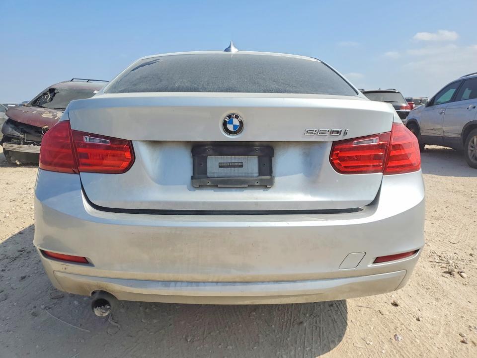 2014 BMW 320 i