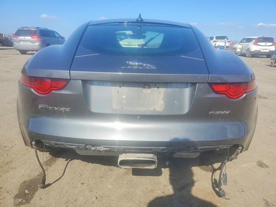 2019 Jaguar F-type