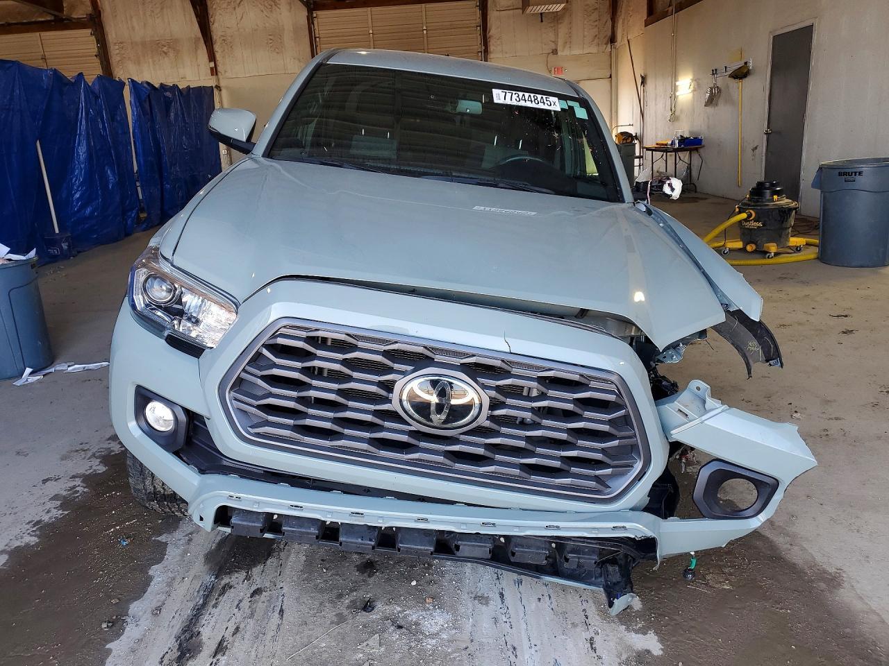 2023 Toyota Tacoma TRD OFF-Road