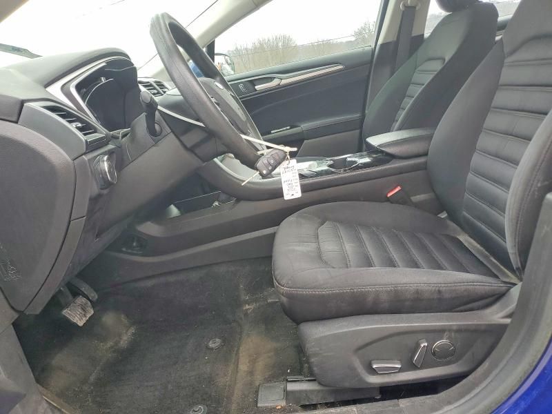 2016 Ford Fusion se Hybrid