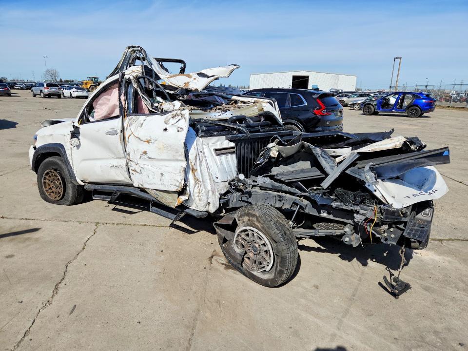 2022 Toyota Tacoma trd Off-road