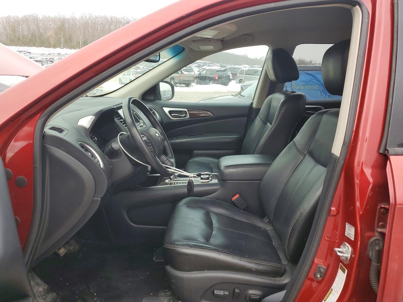 2013 Nissan Pathfinder s