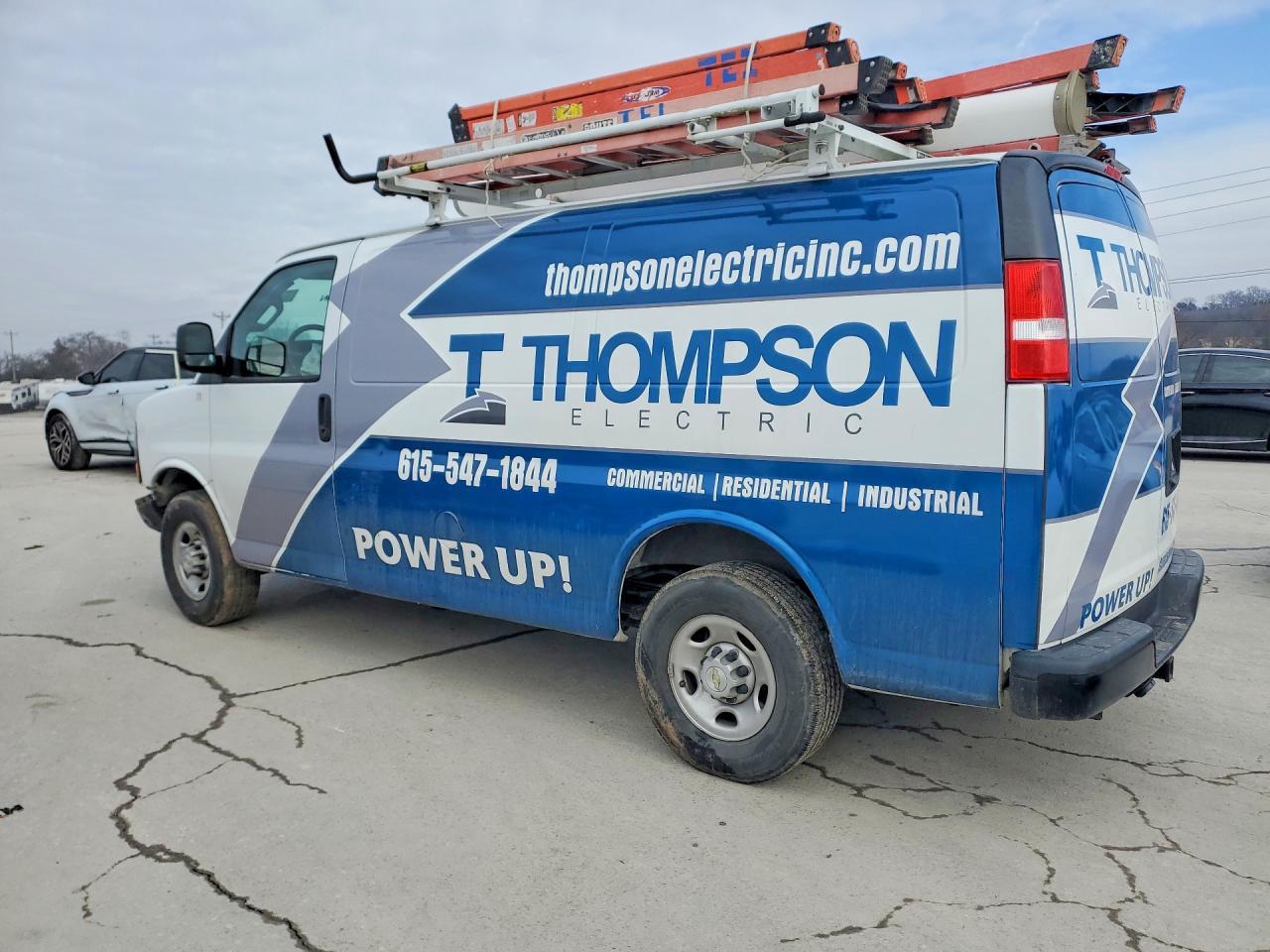 2022 Chevrolet Express G2500