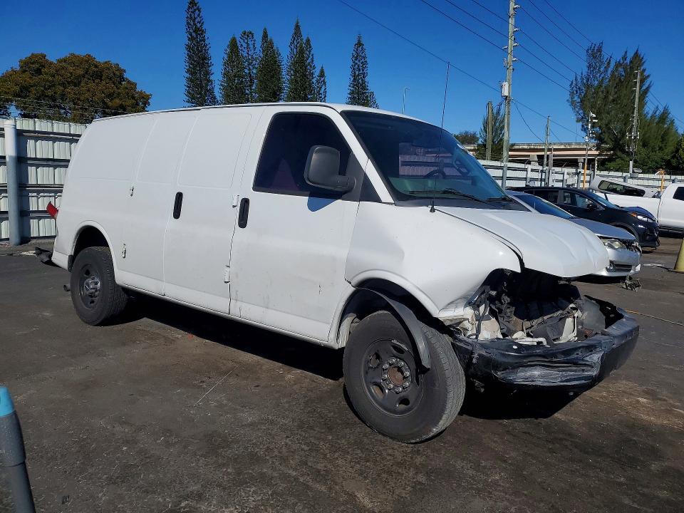 2016 GMC Savana G2500