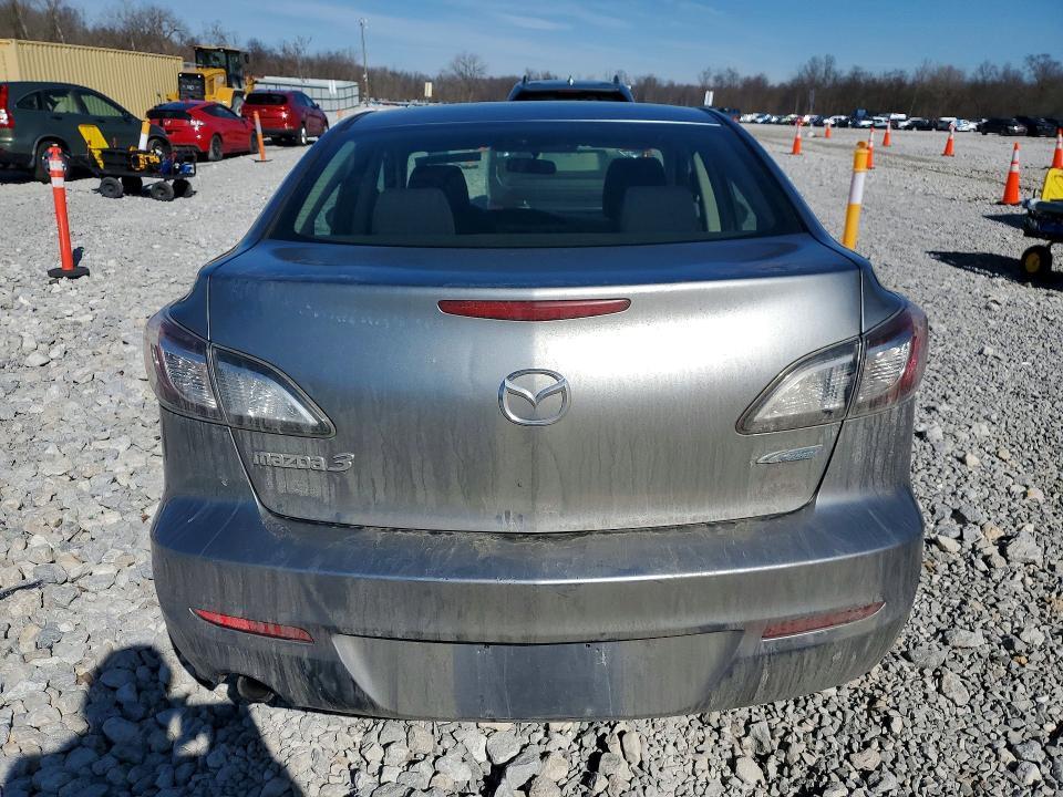 2012 Mazda 3 I