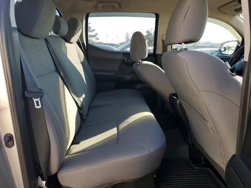 2017 Toyota Tacoma SR