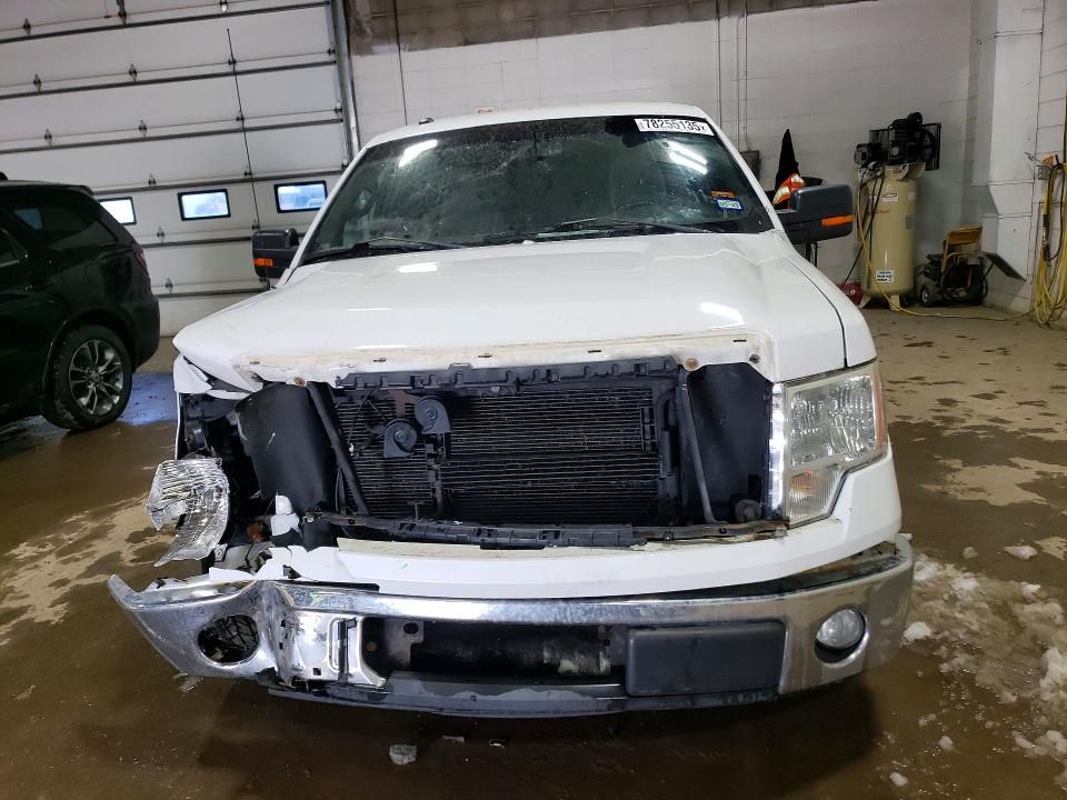 2011 Ford F150 Super cab