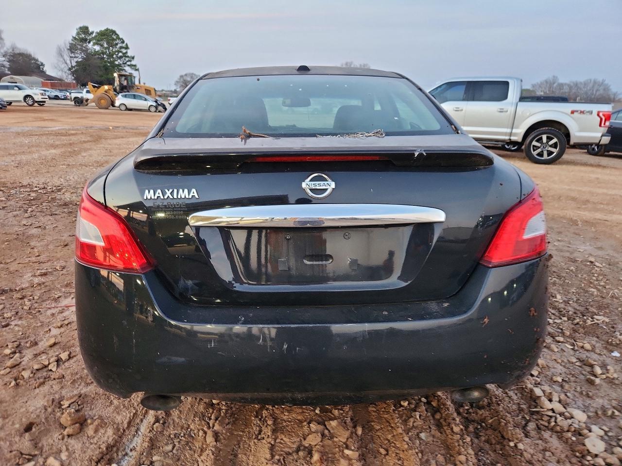 2009 Nissan Maxima s