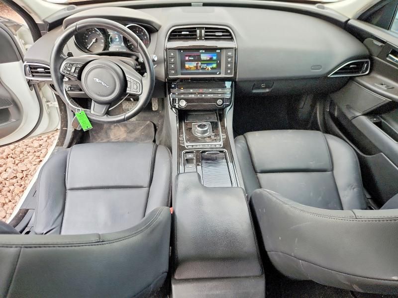 2018 Jaguar Xe Premium