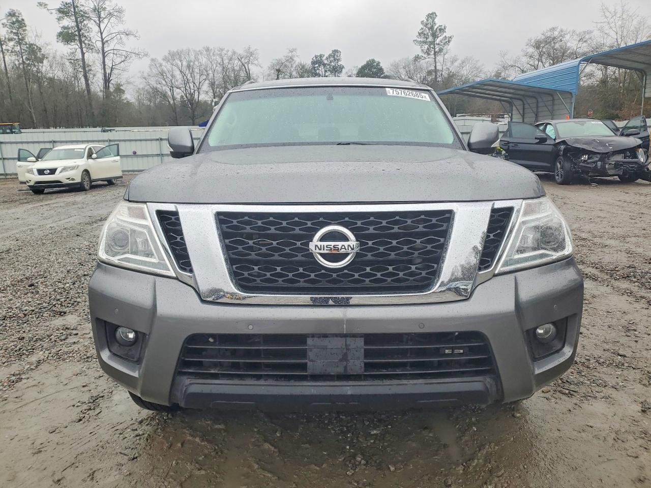 2017 Nissan Armada sv