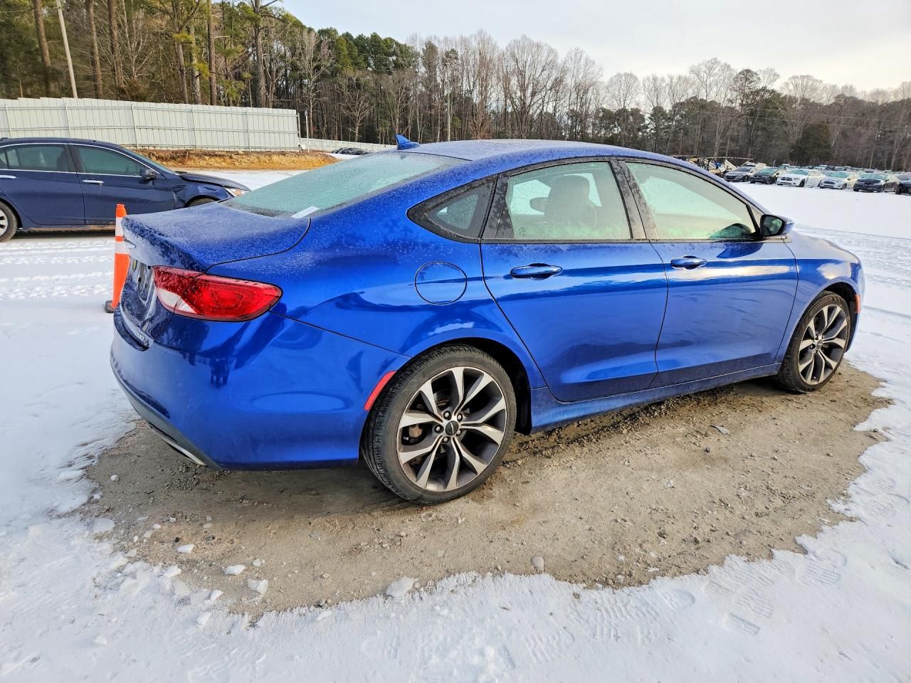 2016 Chrysler 200 s
