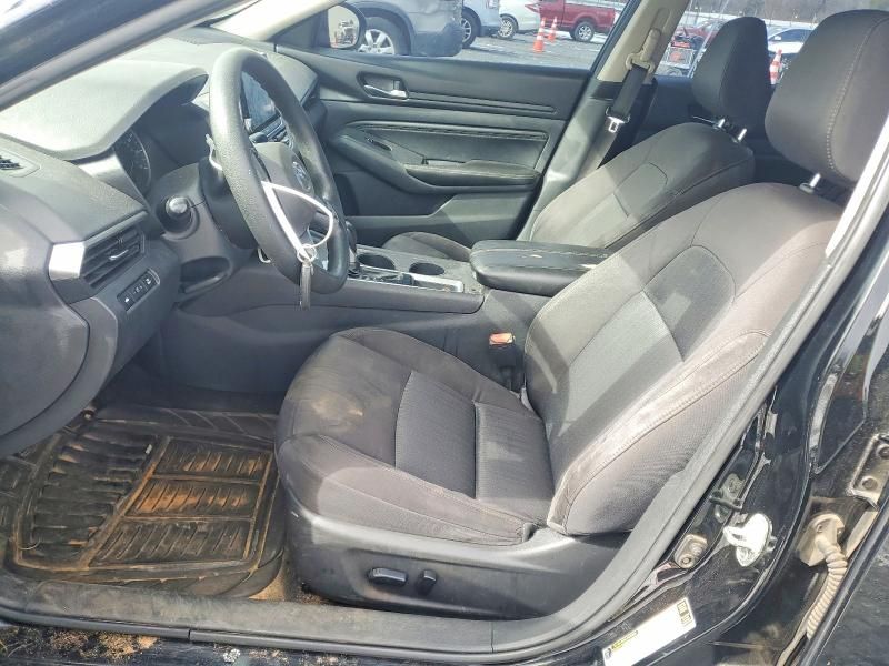 2020 Nissan Altima s