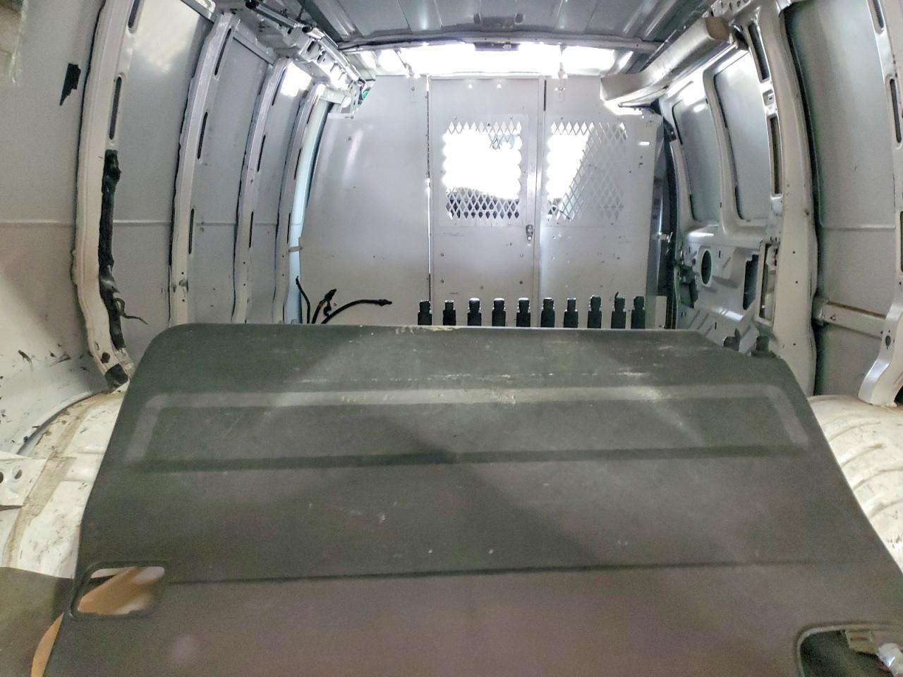 2019 Chevrolet Express 2500 Cargo Delivery van