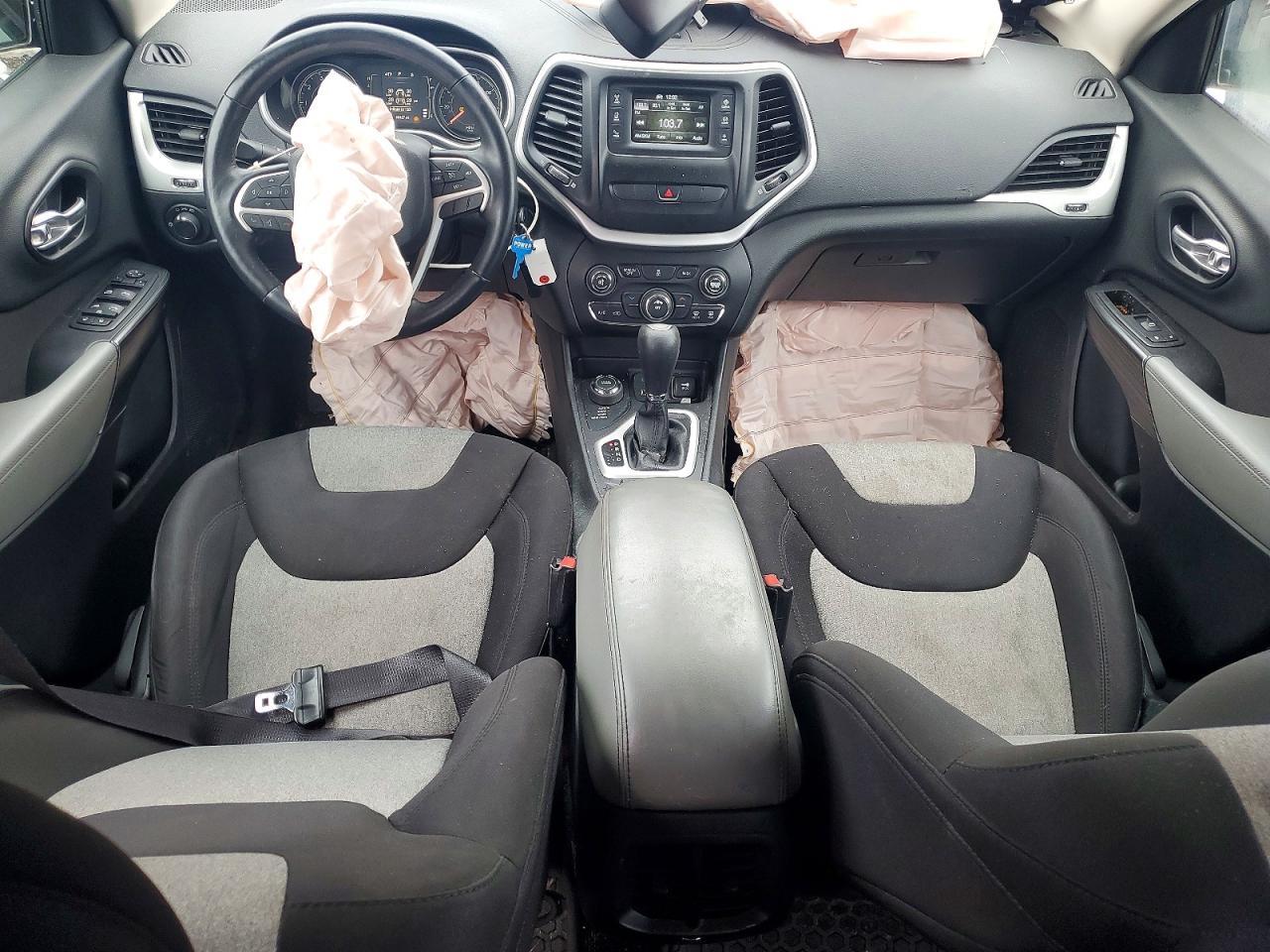 2014 Jeep Cherokee Sport