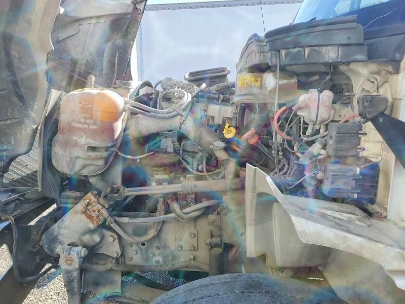 2009 International 4300 BOX Truck