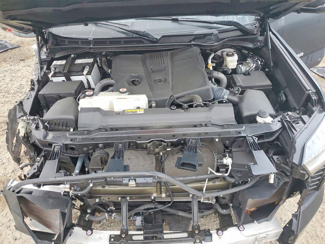 2023 Toyota Tundra Crewmax Limited