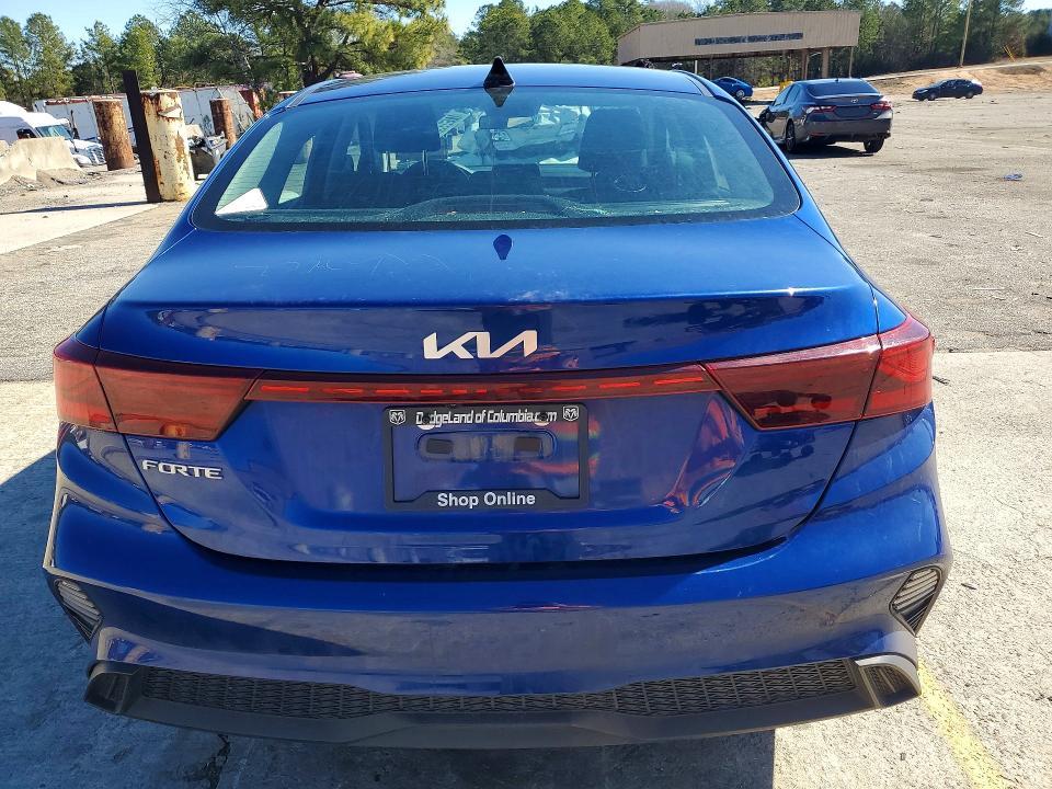 2024 KIA Forte lxs