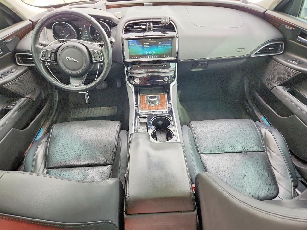 2017 Jaguar Xe First Edition