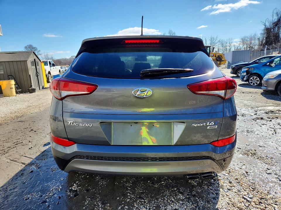 2016 Hyundai Tucson Sport