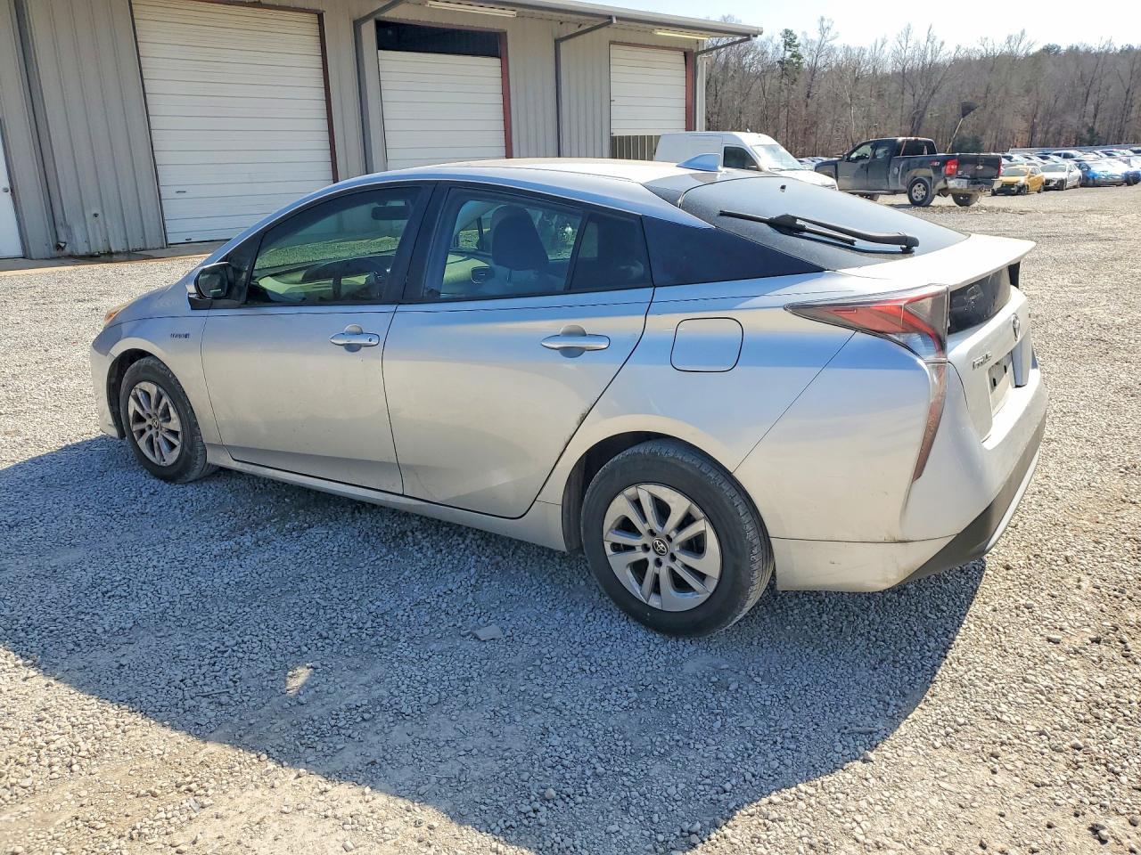 2016 Toyota Prius