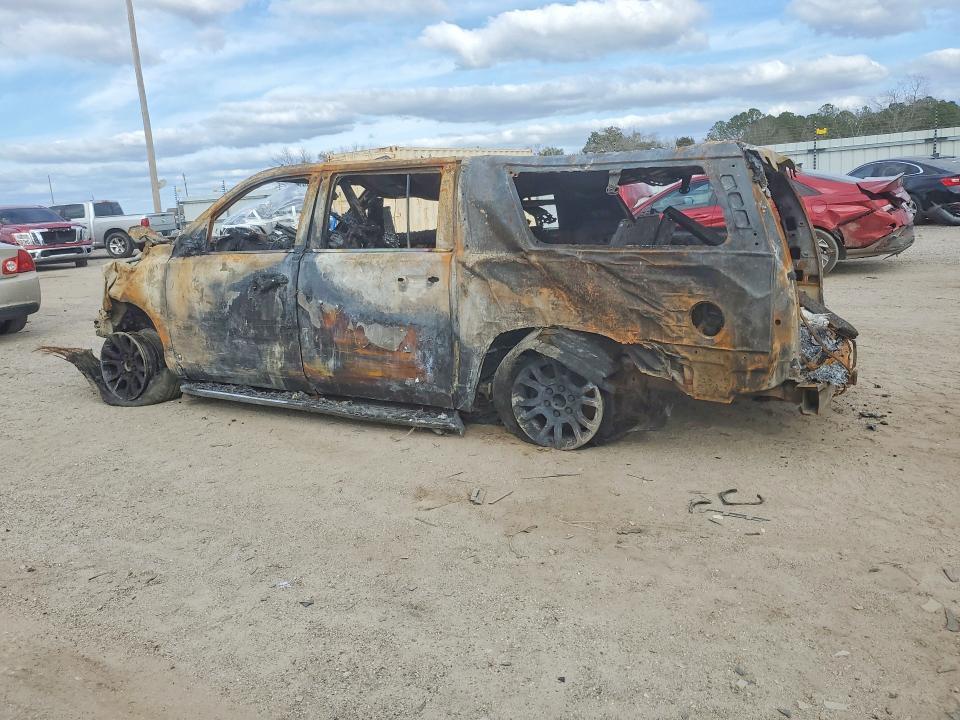 2017 GMC Yukon xl K1500 slt