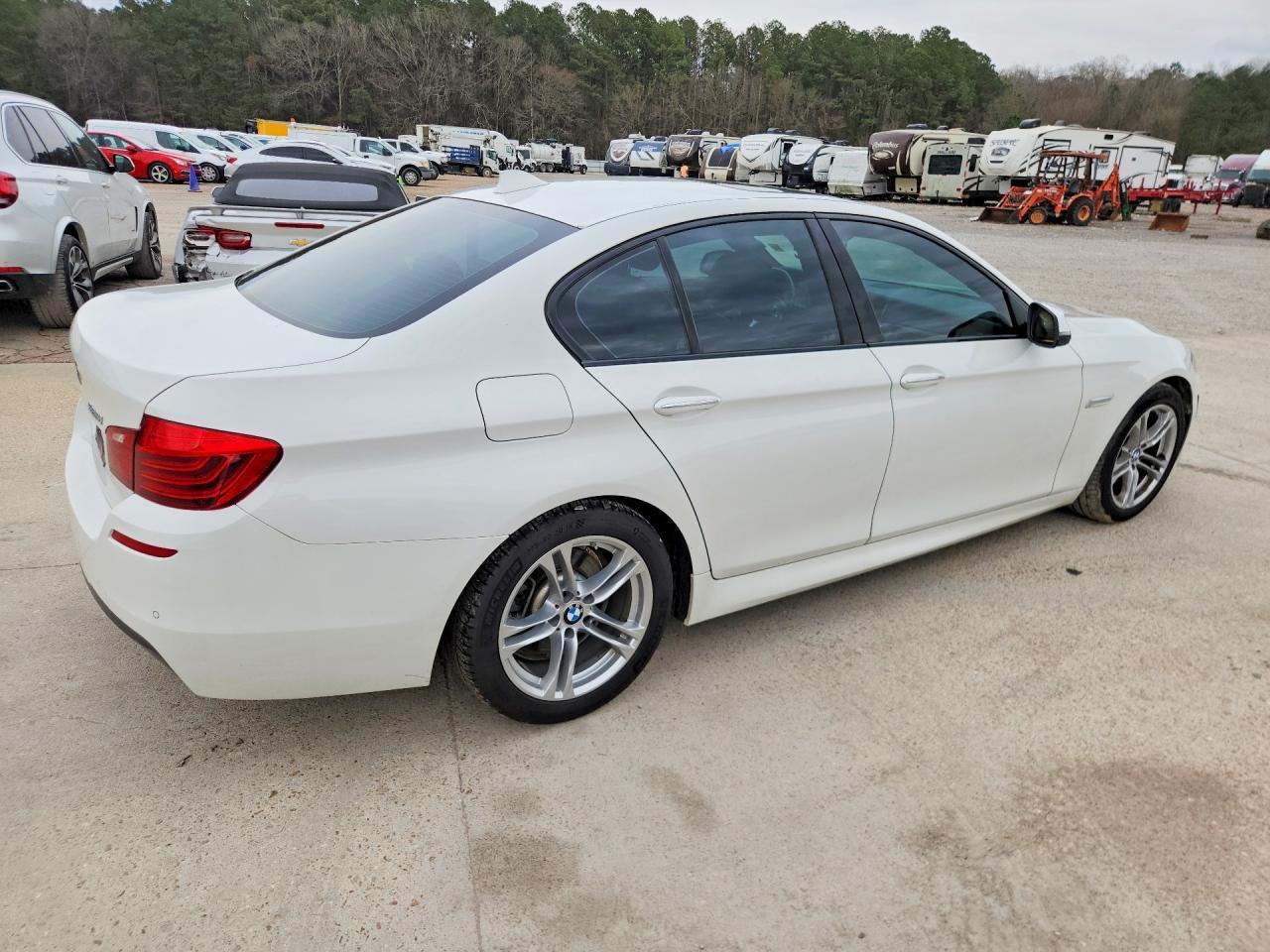 2016 BMW 528 i