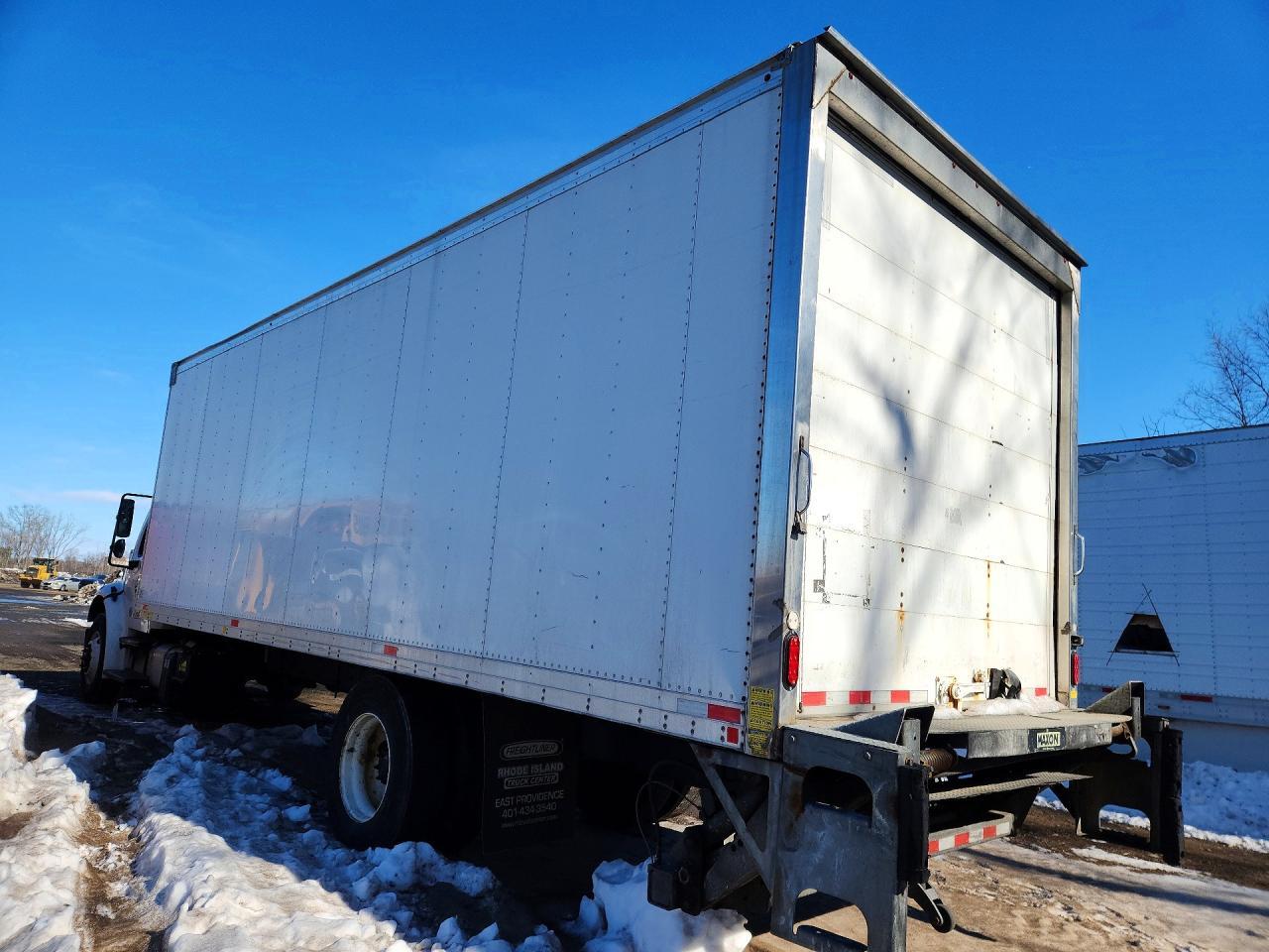 2018 Freightliner Business Class M2 BOX Truck