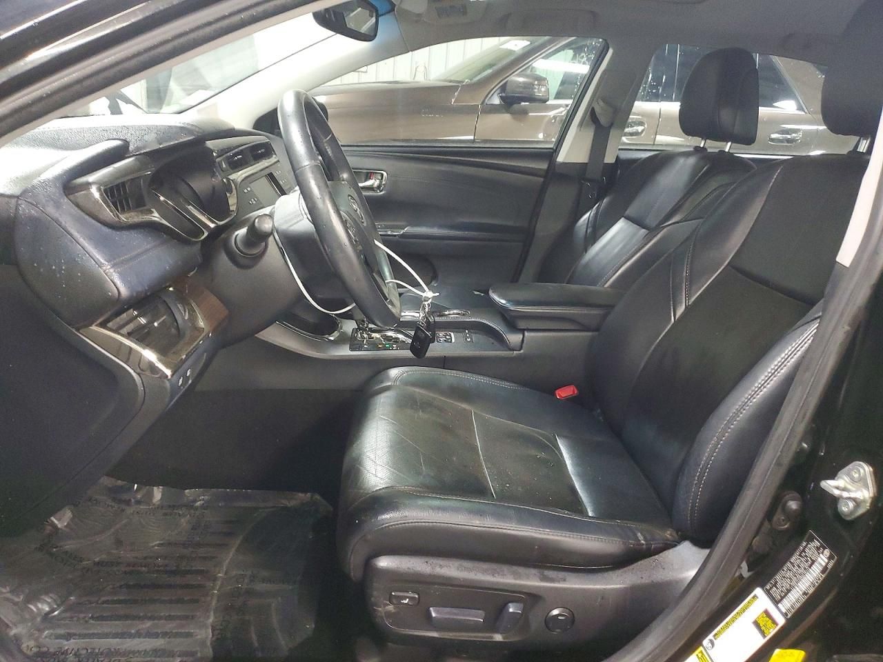 2013 Toyota Avalon Hybrid