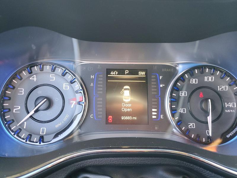 2015 Chrysler 200 s