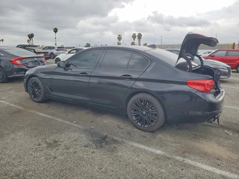 2019 BMW 530e