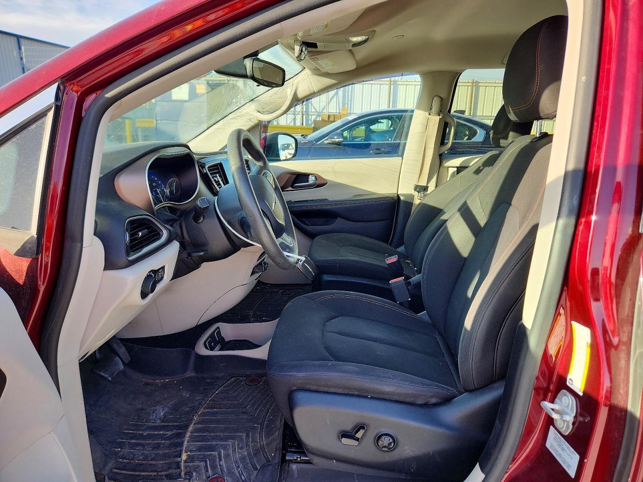 2017 Chrysler Pacifica Touring